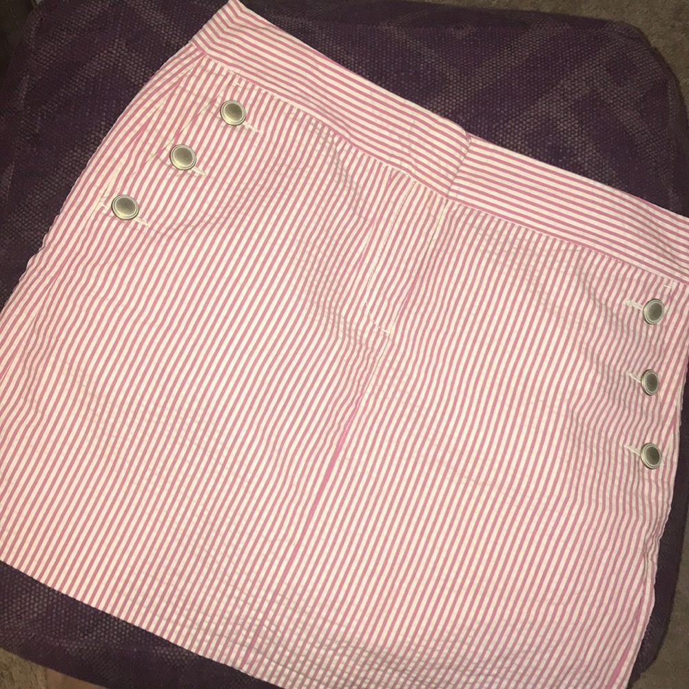 Super cute seersucker skirt from Loft!